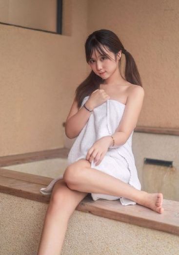 成人亚洲欧美成αⅴ人在线观看_未删减完整版