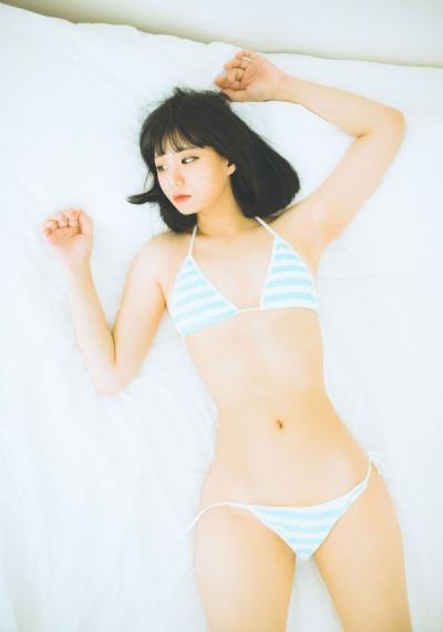 欧美裸体模特写真_蓝光全集免费播放