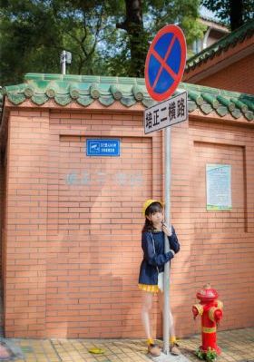 欧美裸色尖头美甲图片_超清韩国电影在线观看
