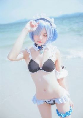 欧美精品免费专区_BD国语免费在线播放