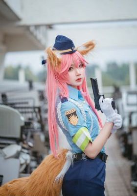 欧美男装衣服_1080在线播放
